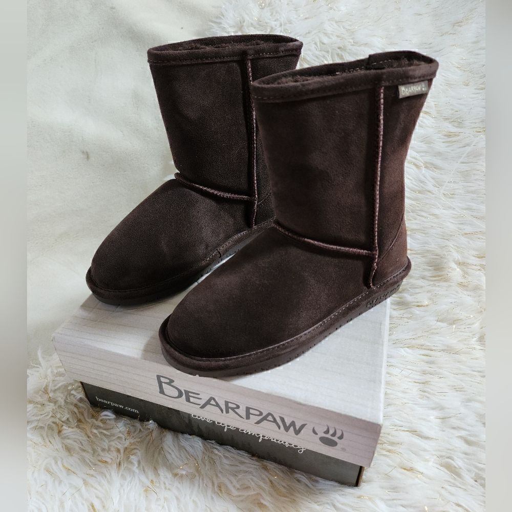 BEARPAW Emma Tall Youth Boots Size 4